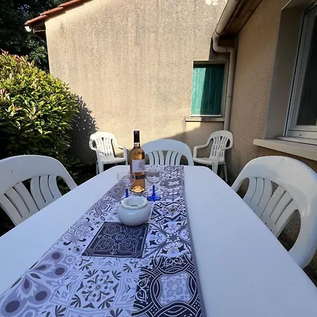 Les Caselas 度假居 格拉马