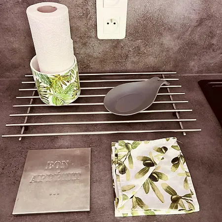 Les Caselas بيت للعطل