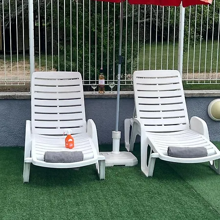 Les Caselas بيت للعطل *