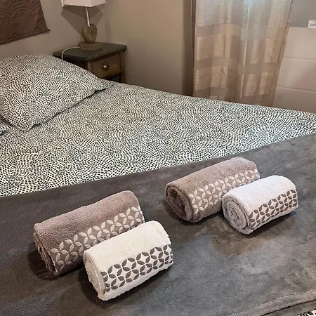 Les Caselas בית נופש גראמה