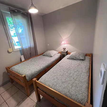 בית נופש Les Caselas *